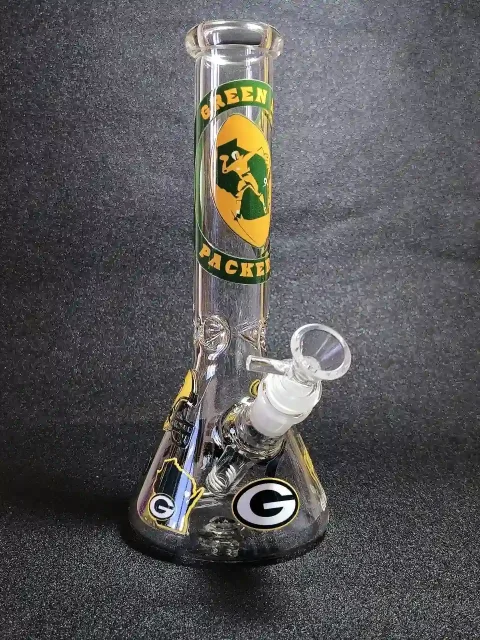 10 Green Bay Packers Glass Beaker Bong