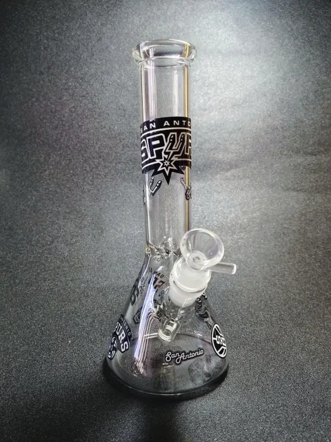 10 San Antonio Spurs Beaker Glass Bong