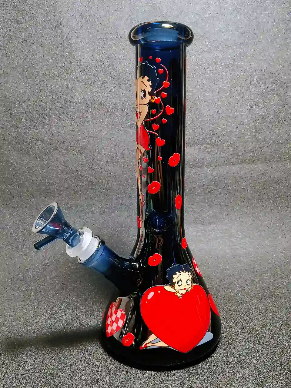 10" Betty Boop Red Dress Heart Lips Vintage Black Glass Bong