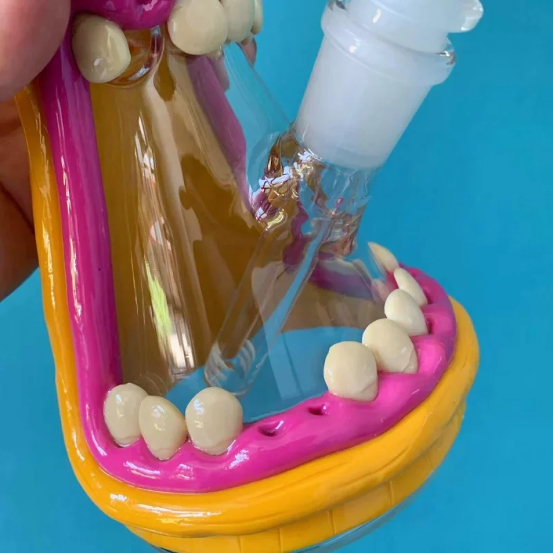 10” Hand-Painted 3D Yellow Monster Glass Bong