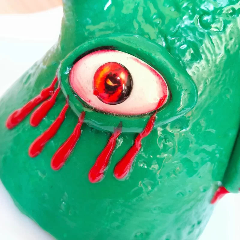 14 inch green monster bong red eye