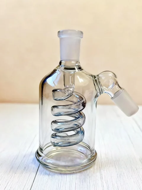 14mm Male 45 Degrees Spiral Perc Ash Catcher 14mm Male 45 Degrees Spiral Perc Ash Catcher