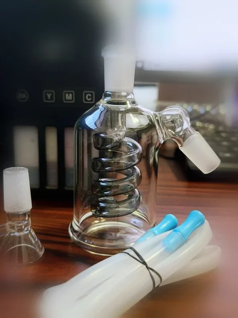 14mm Male 45 Degrees Spiral Perc Ash Catcher