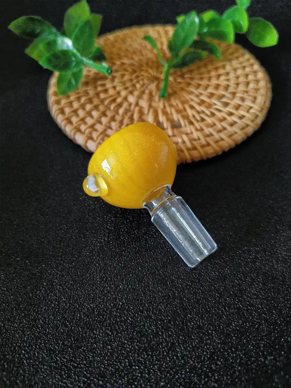 Goose Yellow Pumpkin Texture 14mm Male Glass Bowl – Glitter Handmade Bong Slide