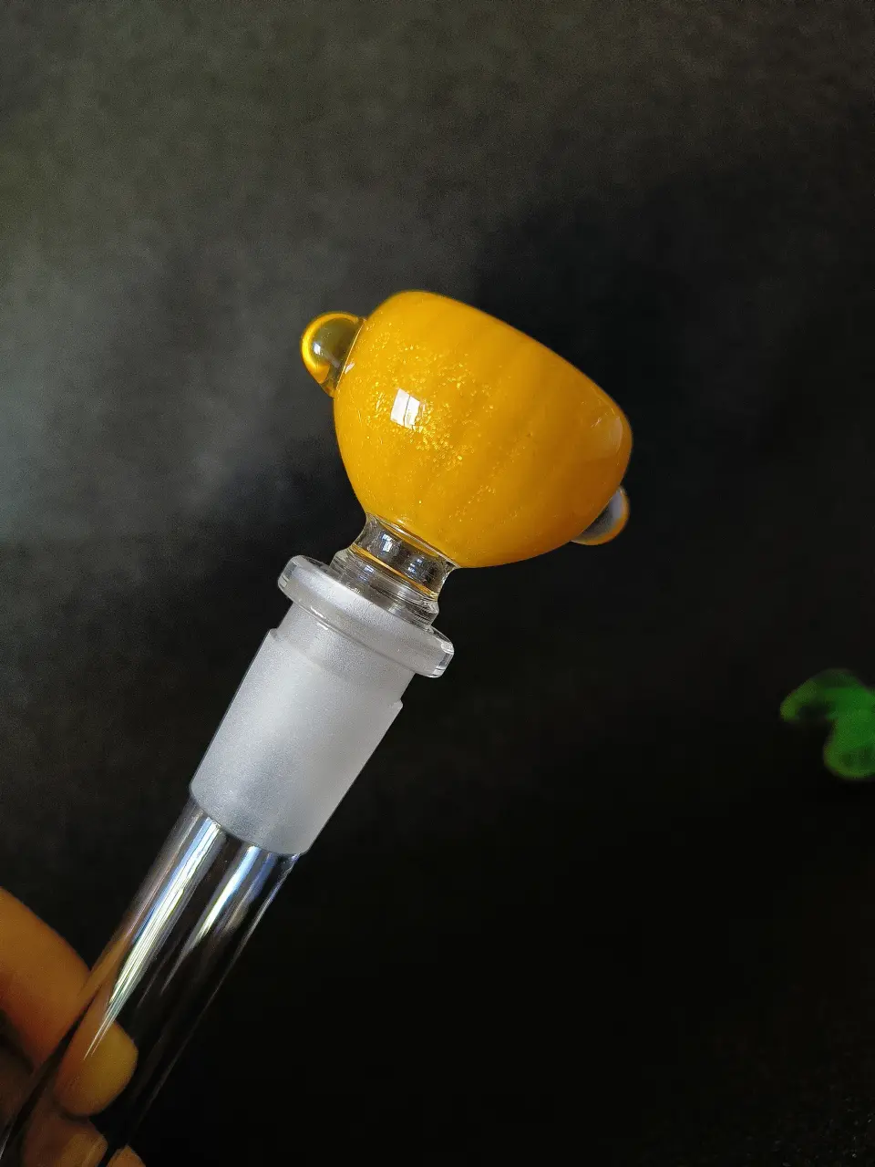 Goose Yellow Pumpkin Texture 14mm Male Glass Bowl – Glitter Handmade Bong Slide