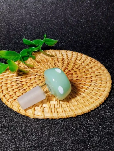 14mm Pastel Green Mushroom Glass Bong Bowl