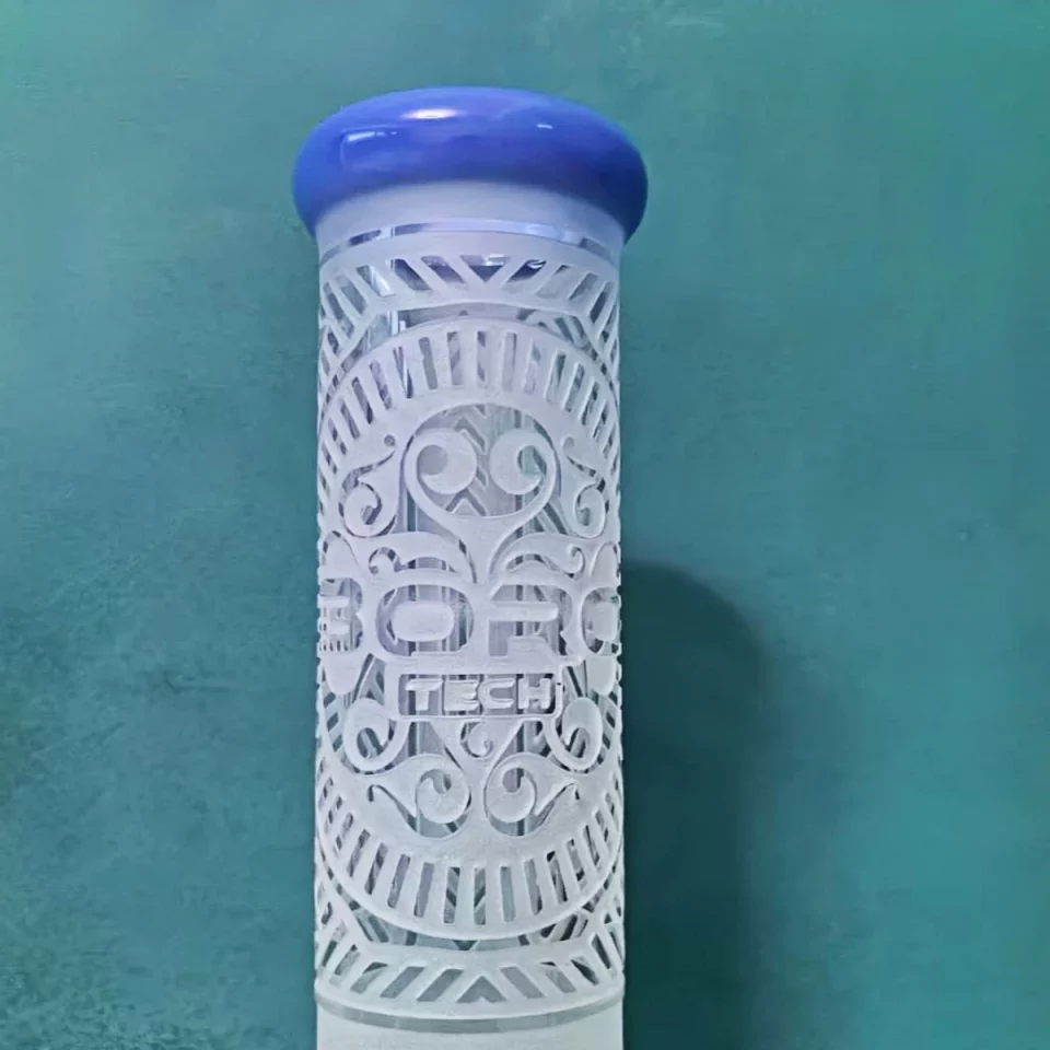 15.5″ 7mm Frosted Tribal Design Thick Beaker Bong