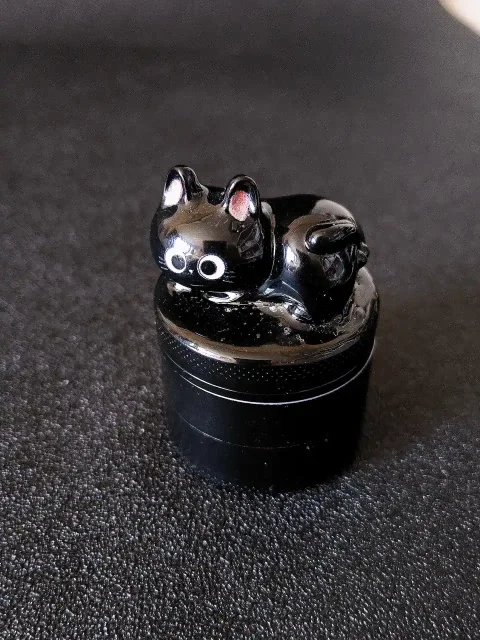 3D Black Cat Glossy Black 4-Layer Metal Grinder