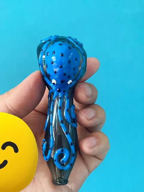 4" Kraken Glow-in-the-dark Hand-Painted Gray Glass Pipe