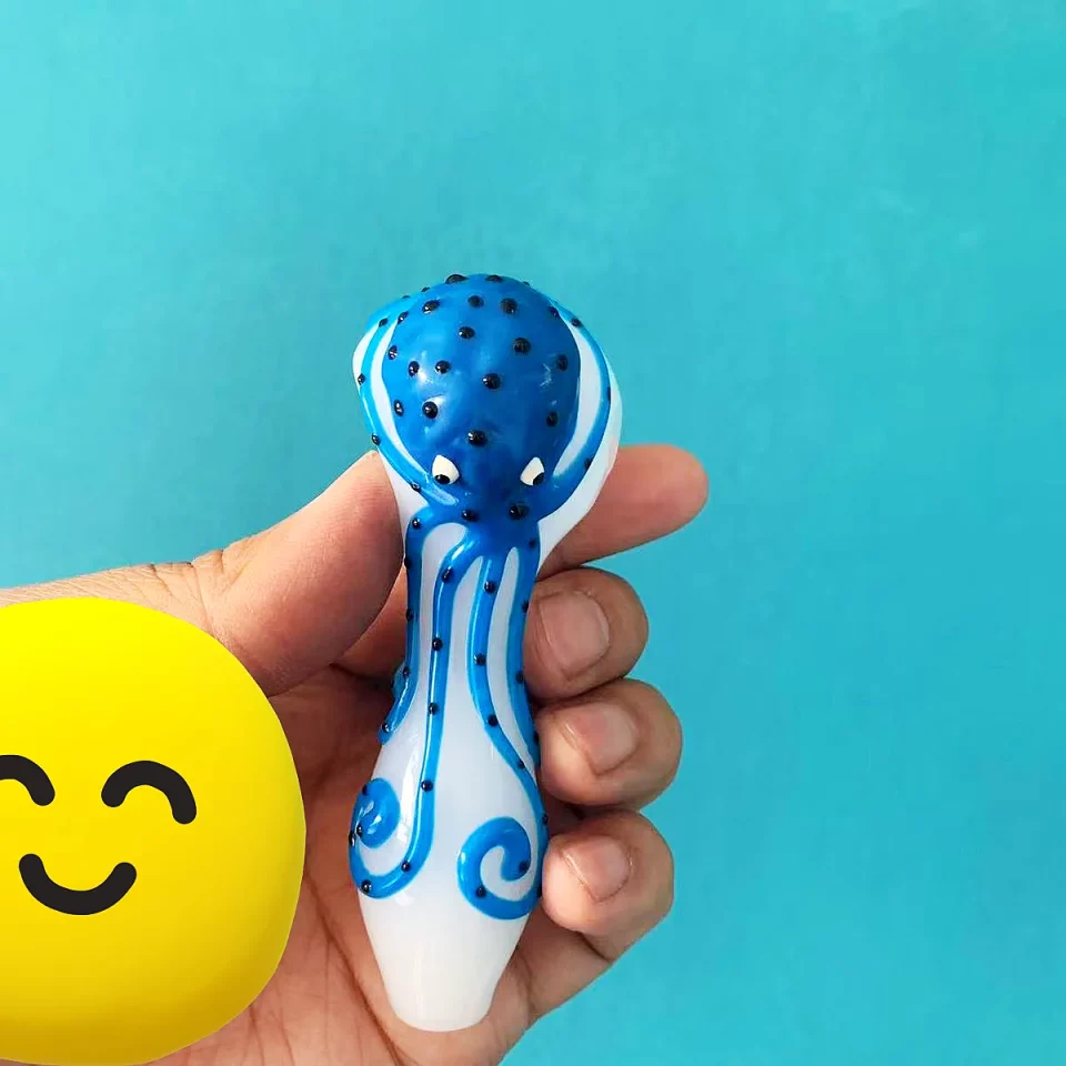 4" Octopus Glow-in-the-dark 3D White Glass Spoon Pipe - Image 2