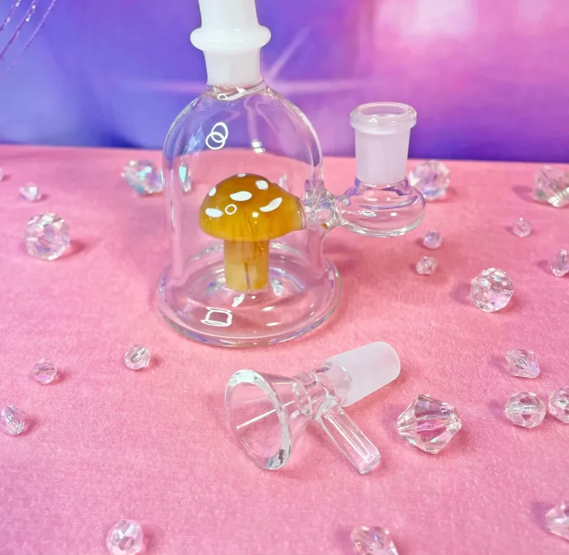 5.5" Mini Yellow Mushroom Bong - Image 3