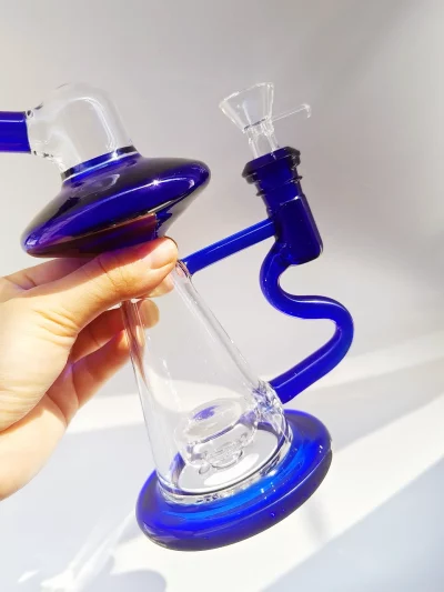 7.5" Mini UFO Glass Bong | Blue Nebula - Image 6