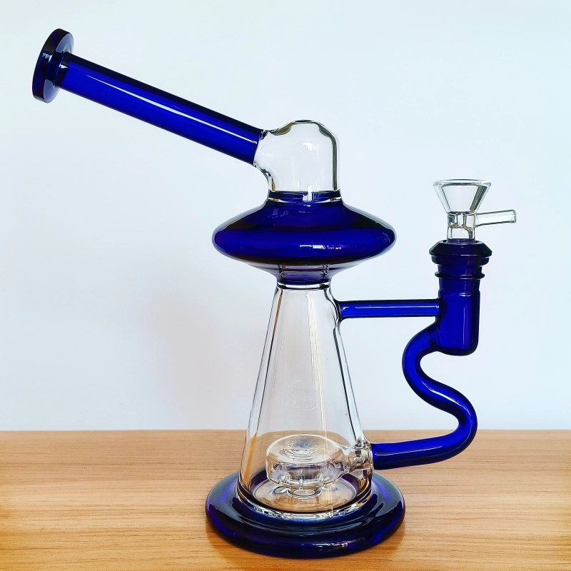 7.5" Mini UFO Glass Bong | Blue Nebula