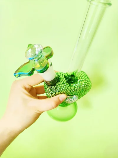 9.5″ Bling Green Heart Glass Bong with Sparkling Crystal Rhinestones