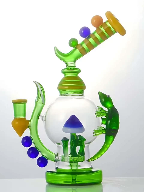 9" Jungle Expedition Lizard & Mushroom Pec Glass Bong