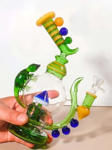 9″ Jungle Expedition Lizard & Mushroom Pec Glass Bong 9" Jungle Expedition Lizard & Mushroom Pec Glass Bong