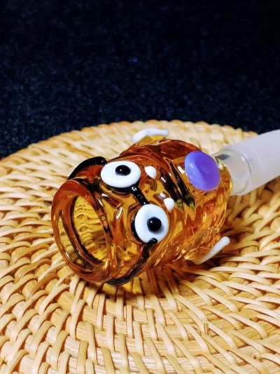 14mm Minion-Inspired Glass Bong Bowl – Deep & Big Slide