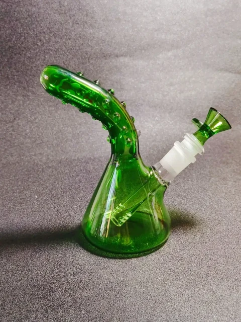 Pickle Rick 3D Handcrafted Beaker Glass Bong-2 Pickle Rick 3D Handcrafted Beaker Glass Bong