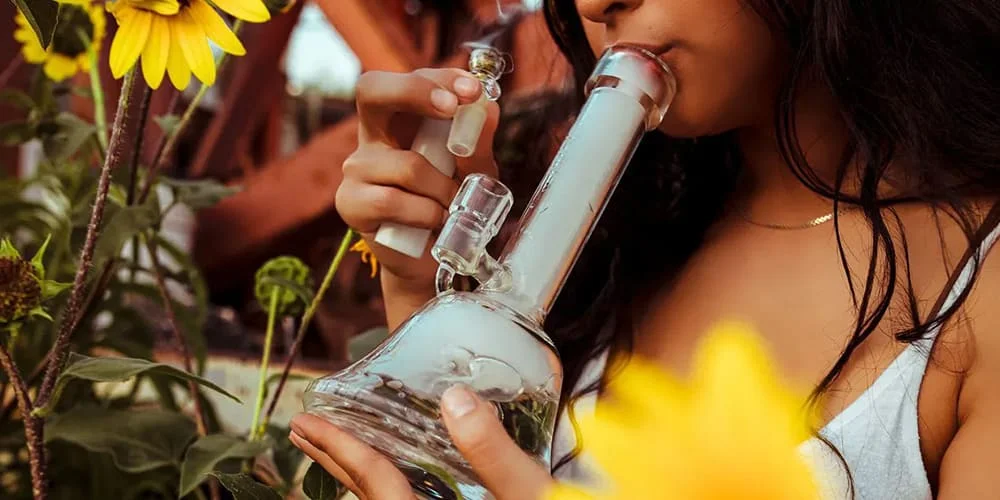 Proper bong smoking technique