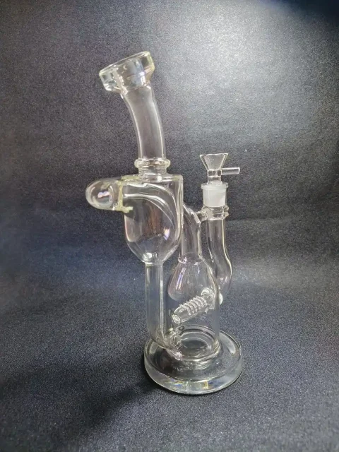 9.5″ Recycler Glass Bong with Multi-Slit Inline Perc 9.5" Recycler Glass Bong with Multi-Slit Inline Perc