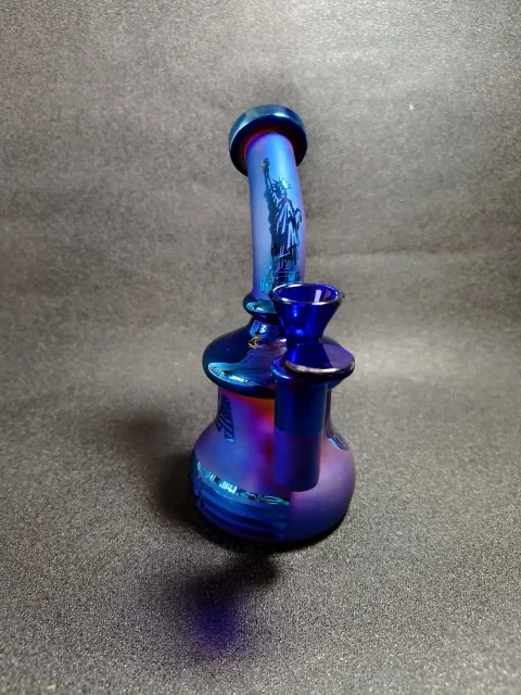 7″ Statue of Liberty Blue Mini Glass Bong Rig 7" Statue of Liberty Blue Mini Glass Bong Rig