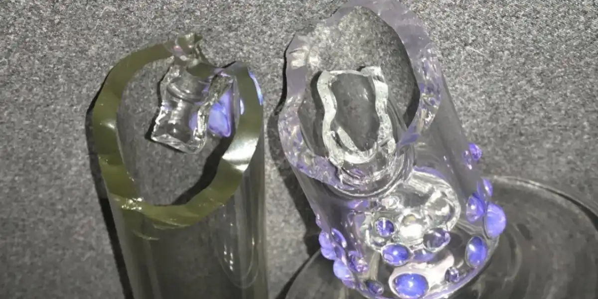 a Broken Bong Body