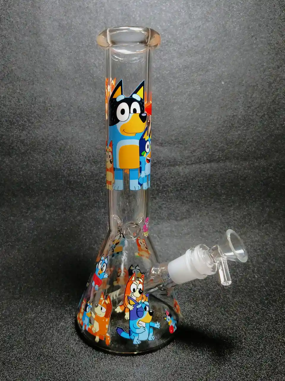 Bluey Family Scene Beaker Glass Bong