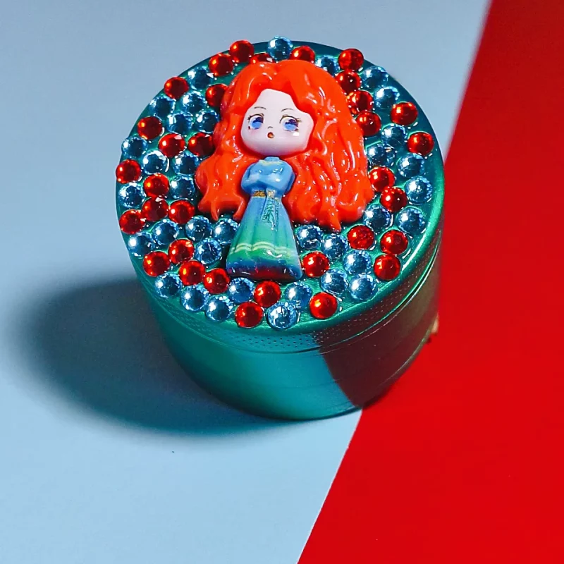 Brave Princess Mini Metal Grinder