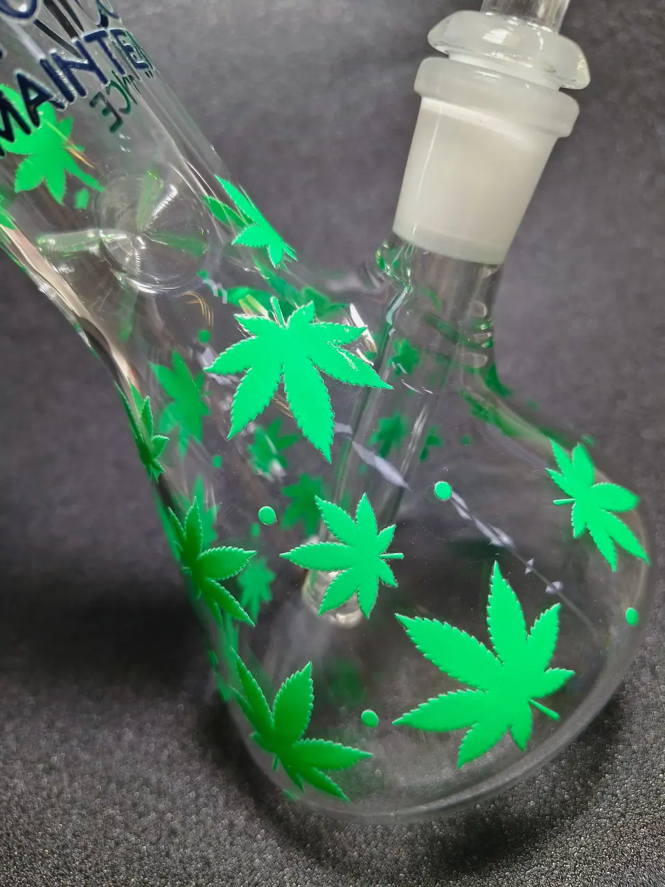 Cannabis Leaf Attitude Beaker Glass Bong