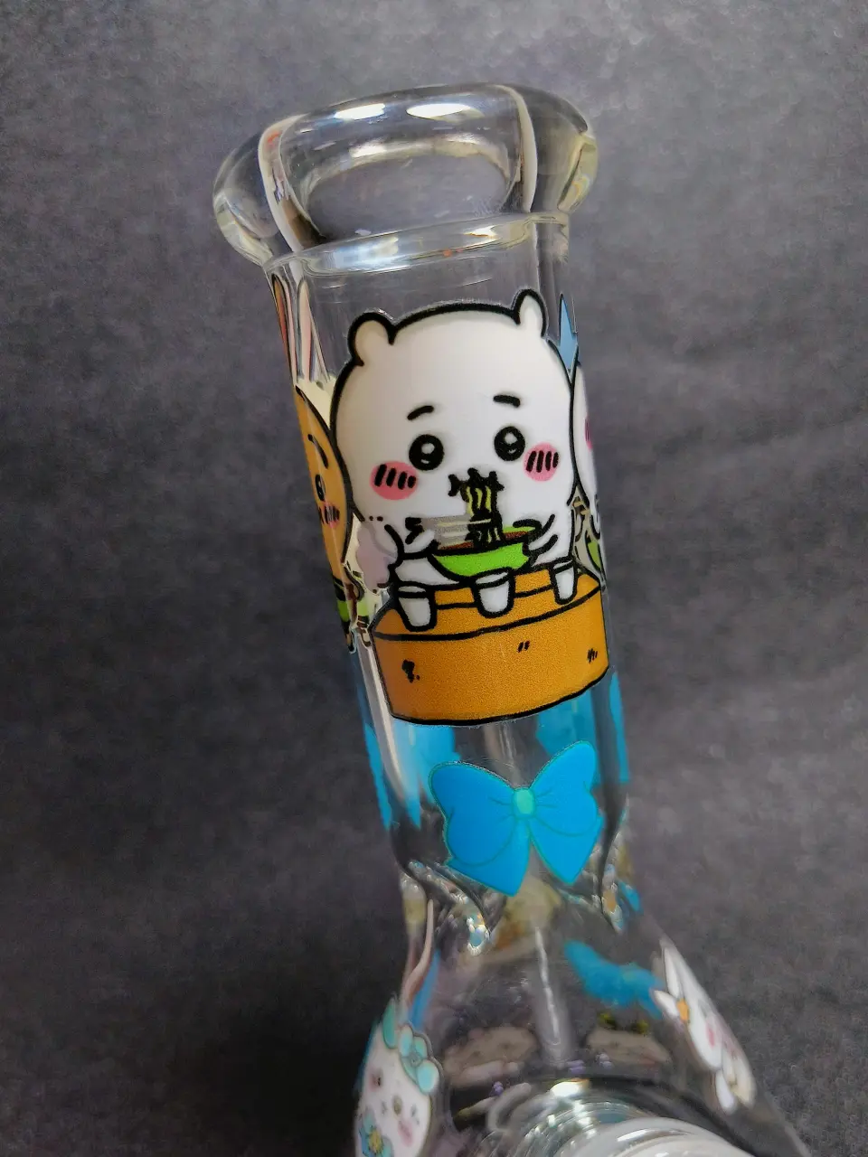 Chiikawa Hachiware Usagi Cute Daily Life Beaker Glass Bong