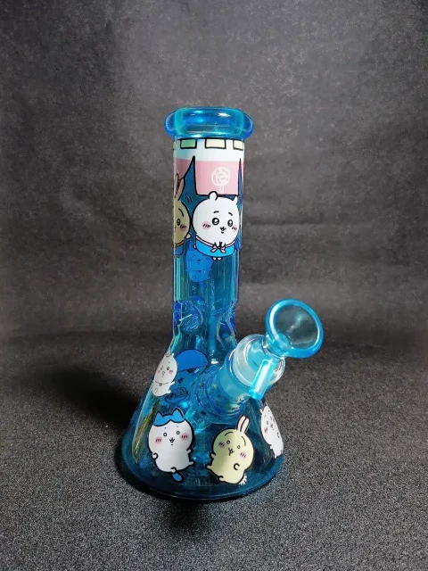 Chiikawa Hachiware Usagi Light Blue Beaker Glass Bong