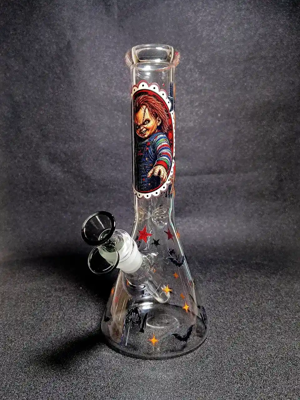Chucky Horror Classic Red Star Beaker Glass Bong