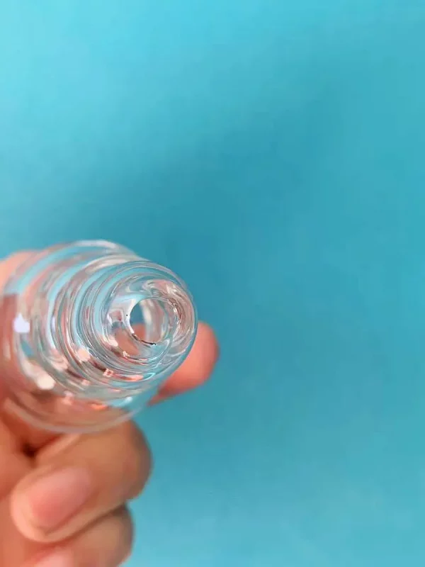 4 Clear Conch Shell-Inspired Swirl Design Glass Hand Pipe