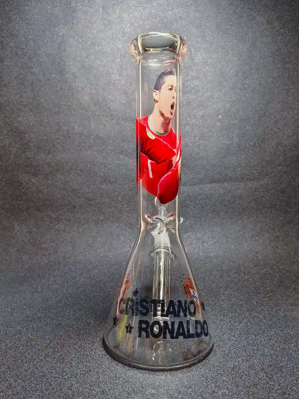 Cristiano Ronaldo Portugal #7 Football Glass Bong