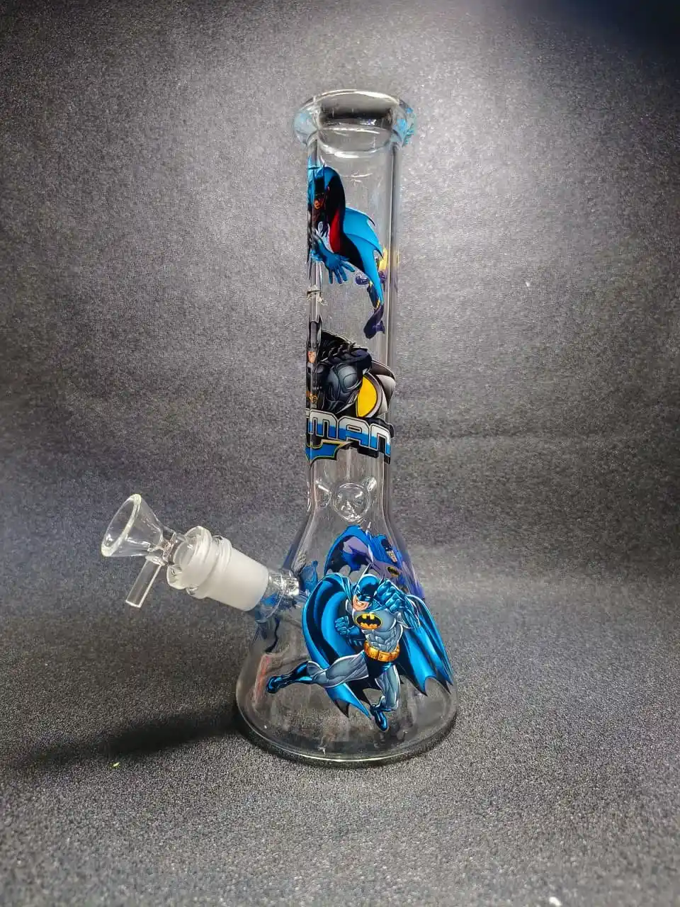 10" Dark Knight Batman Beaker Glass Bong