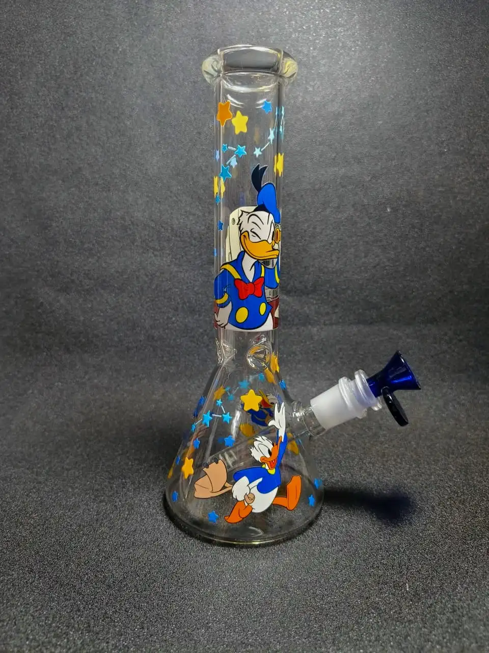 10" Donald Duck Sailor Adventure Star Beaker Glass Bong