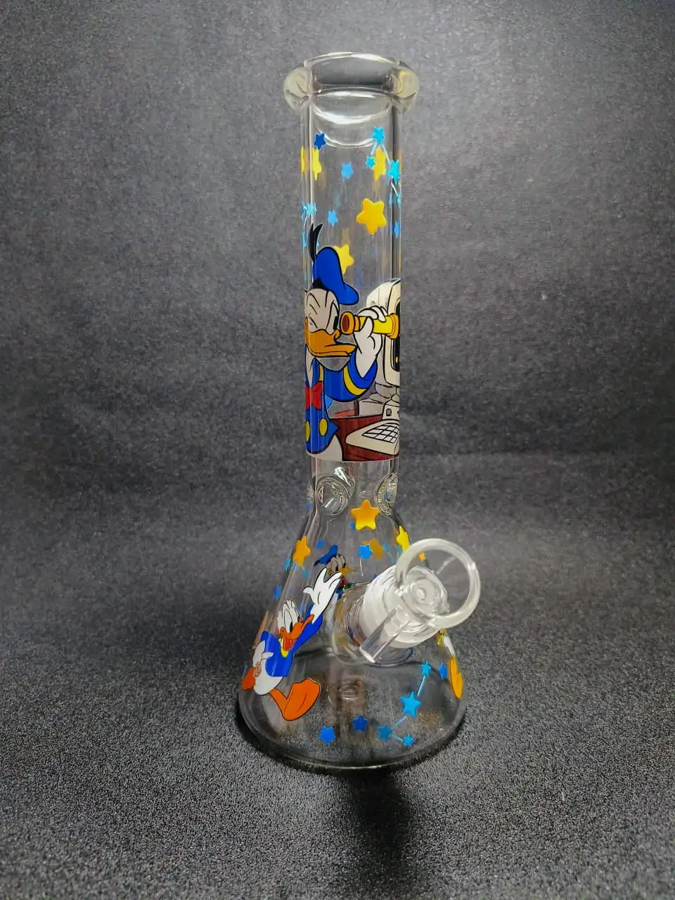 10" Donald Duck Sailor Adventure Star Beaker Glass Bong