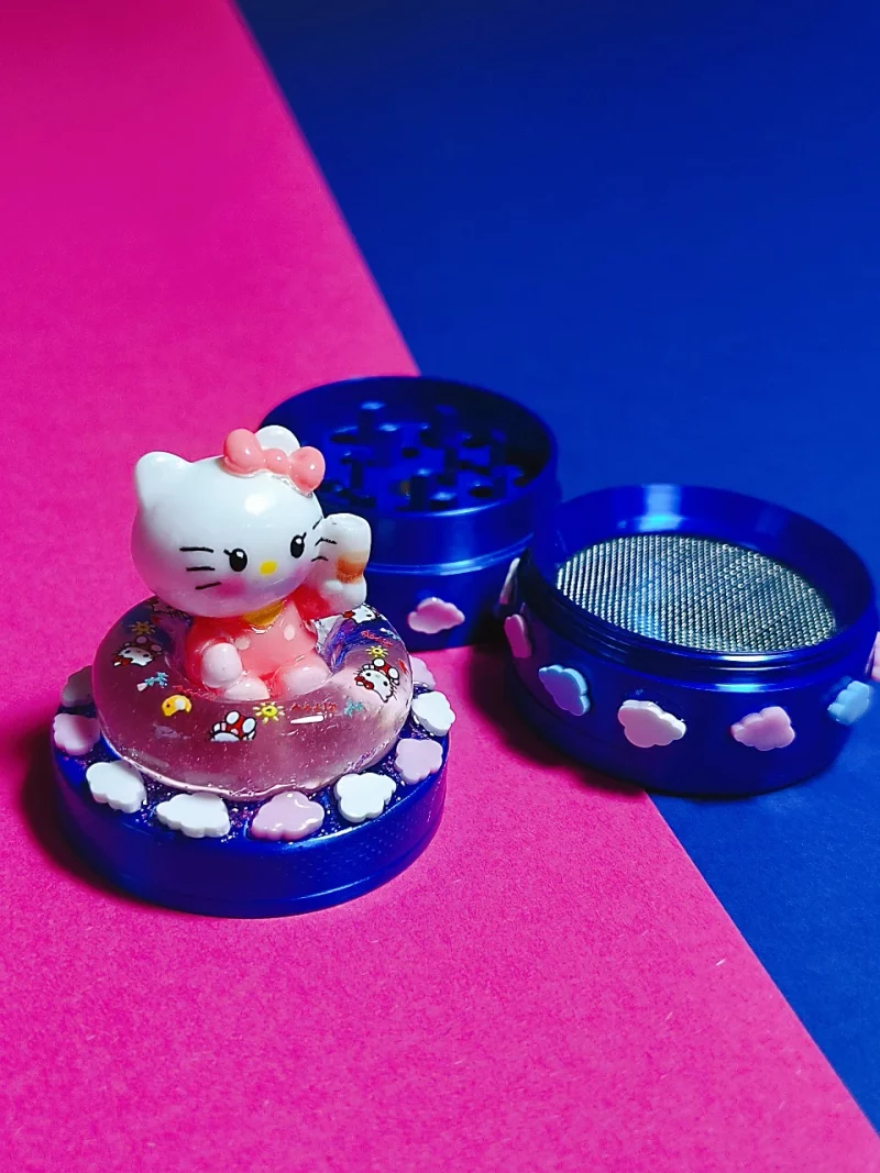 Dreamy Hello Kitty Cloud Mini Grinder