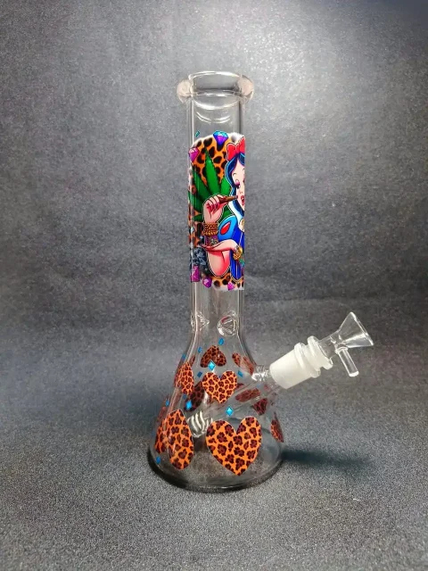10″ Edgy Snow White 420 Leopard Beaker Glass Bong 10" Edgy Snow White 420 Leopard Beaker Glass Bong