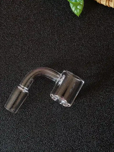 Flat Top Quartz Banger Nail– 14mm Male / 90° / 4mm