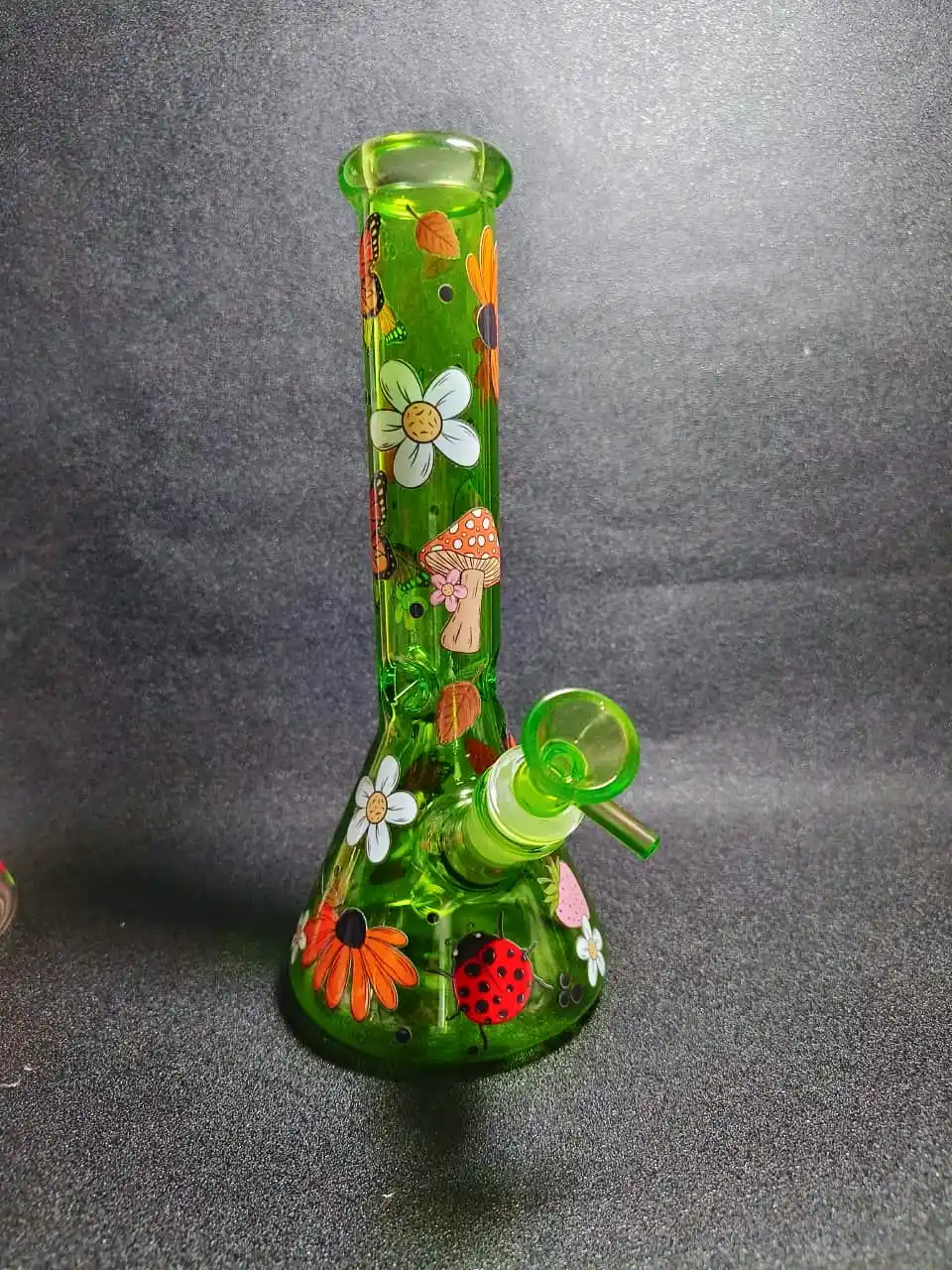 10" Forest Mushroom & Nature Green Beaker Glass Bong