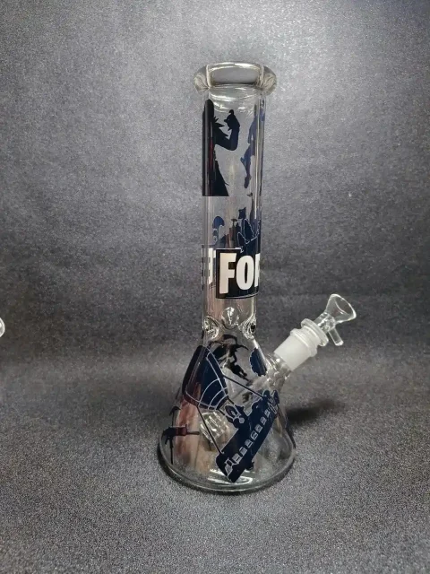 10″ Fortnite Logo & Skydiving Beaker Glass Bong 10" Fortnite Logo & Skydiving Beaker Glass Bong