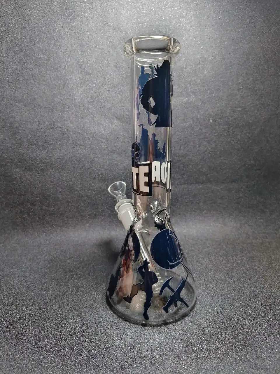 10" Fortnite Logo & Skydiving Beaker Glass Bong