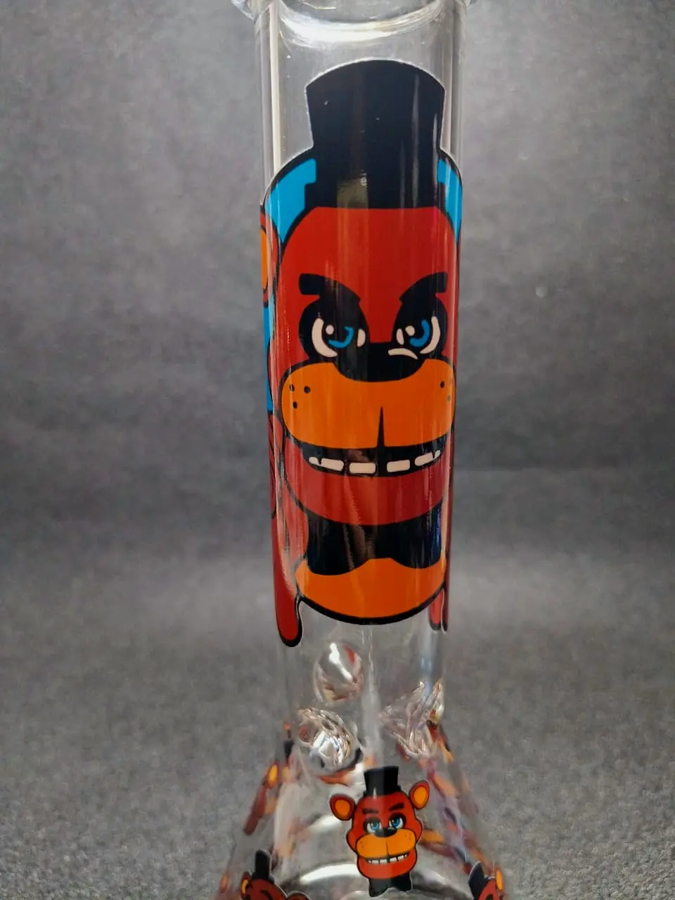 10" Freddy Fazbear Allover Faces Beaker Glass Bong