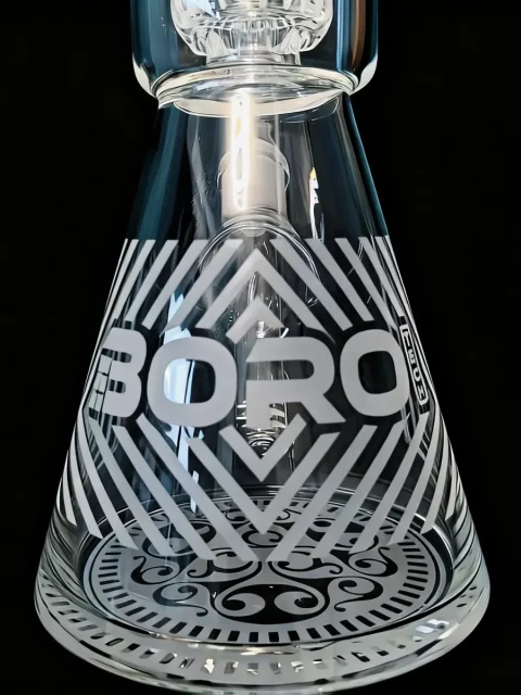 15.5″ 7mm Frosted Tribal Design Thick Beaker Bong 15.5″ 7mm Frosted Tribal Design Thick Beaker Bong