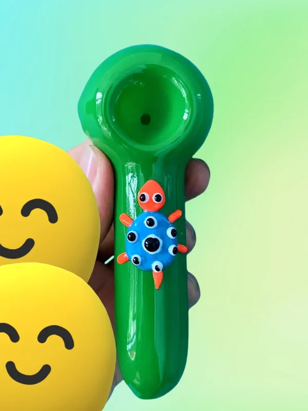 4.7" Glow-in-the-Dark Turtle Spoon Pipe