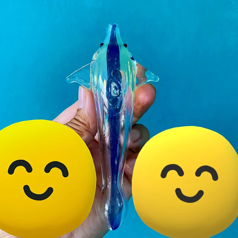Graceful Dolphin 5.7" Borosilicate Glass Hand Pipe