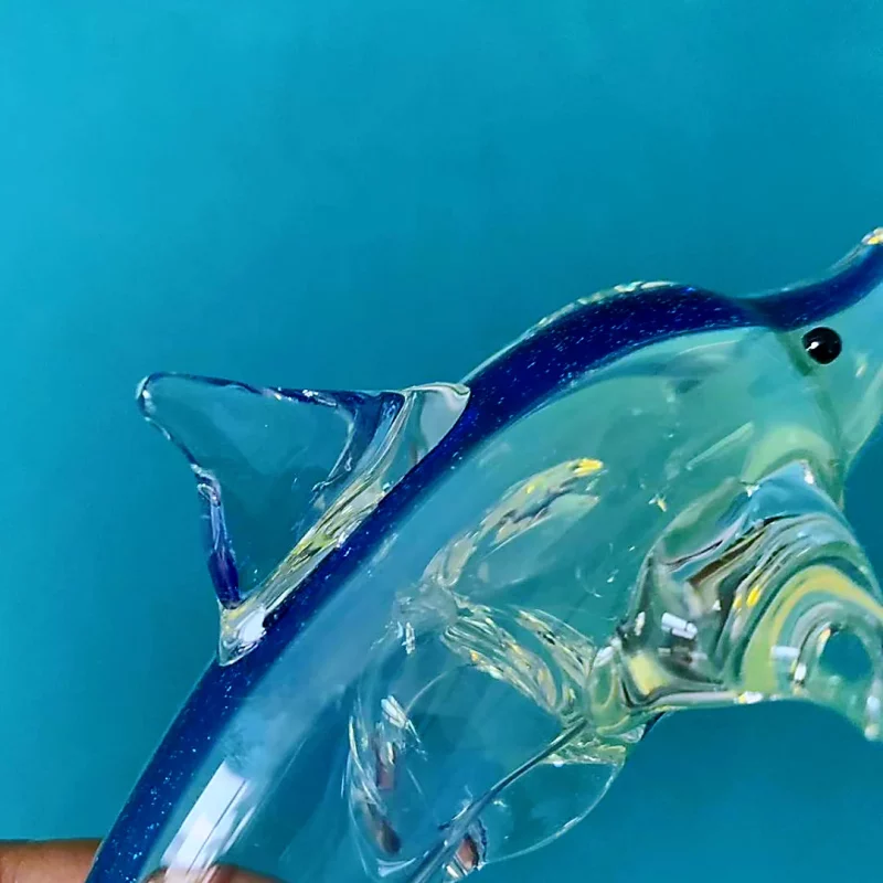 Graceful Dolphin 5.7" Borosilicate Glass Hand Pipe