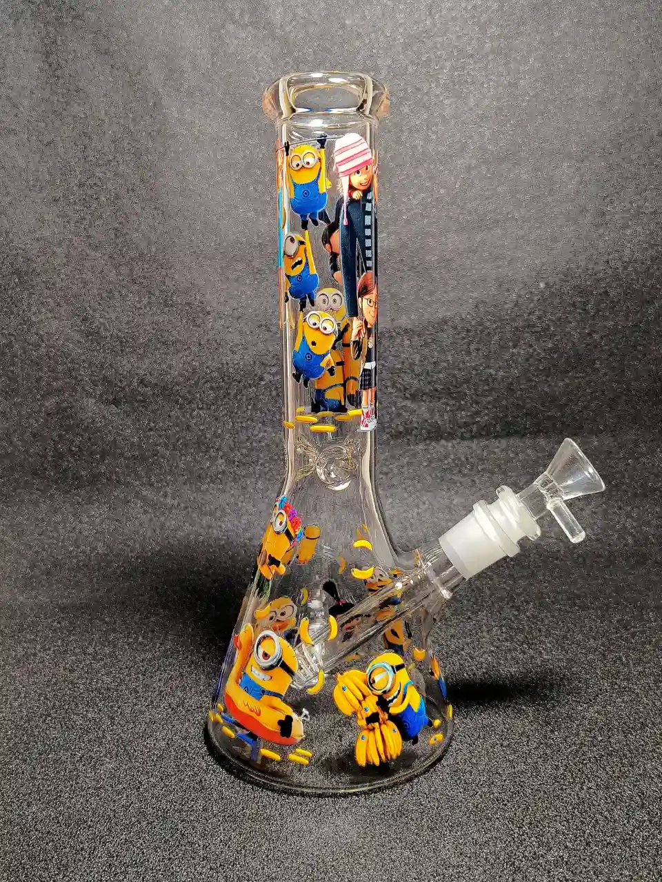Gru & Minions Despicable Me Family Beaker Glass Bong | Playful Tribute