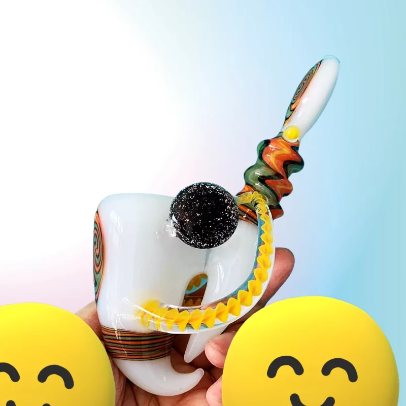 7" Handcrafted Thick Horn Wig Wag Glass Pipe